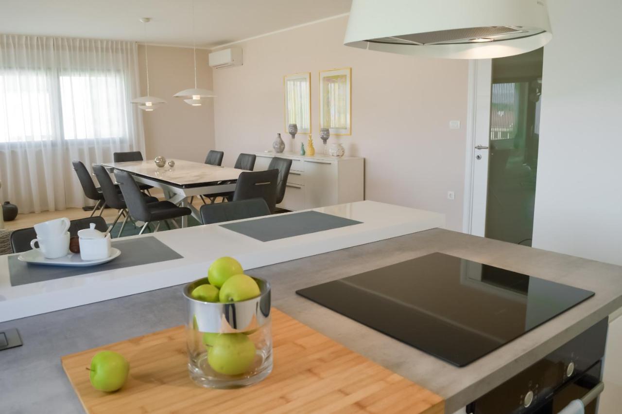 Rova Apartment Malinska Εξωτερικό φωτογραφία