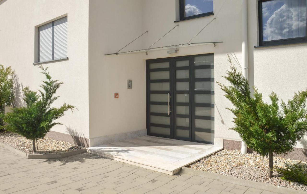 Rova Apartment Malinska Εξωτερικό φωτογραφία